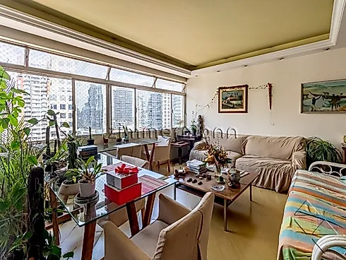 Apartamento 3 Quartos com 1 Suíte e 148m² - Pinheiros - Apartamento em Pinheiros, São Paulo - Foto 2