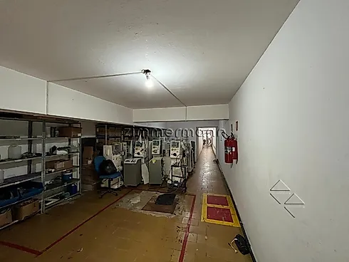 Thumbnail 25