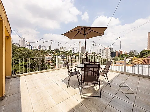 Casa 5 Quartos com 2 Suítes e 256m² - Vila Madalena - Casa em Vila Madalena, São Paulo - Foto 2