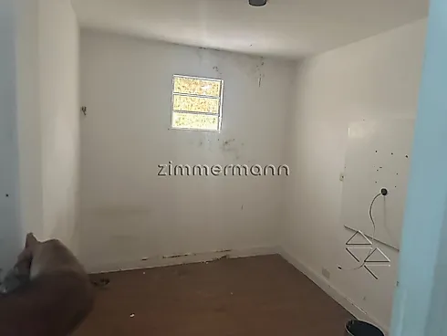 Thumbnail 25