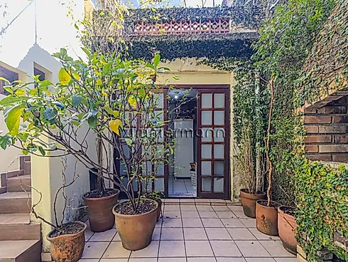 Casa 5 Quartos com 1 Suíte e 250m² - Pinheiros - Casa em Pinheiros, São Paulo - Foto 2