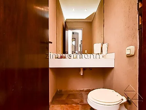 Thumbnail 11