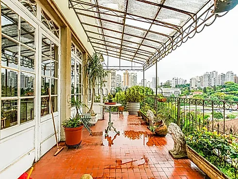 Casa 5 Quartos com 3 Suítes e 700m² - Pacaembu - Casa em Pacaembu, São Paulo - Foto 2