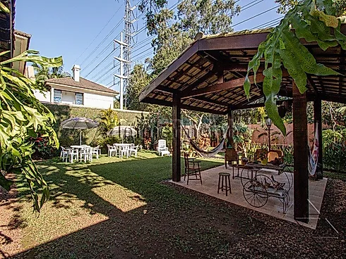 Casa 6 Quartos com 2 Suítes e 400m² - Alto de Pinheiros - Casa em Alto de Pinheiros, São Paulo - Foto 4